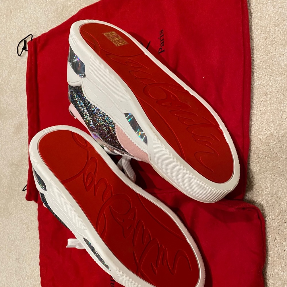 Louis Vuitton tennis shoes - Picture 2 of 6